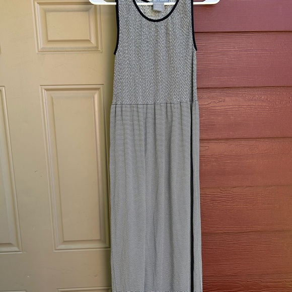 Black and White Striped Midi Dress - Picture 1 of 5